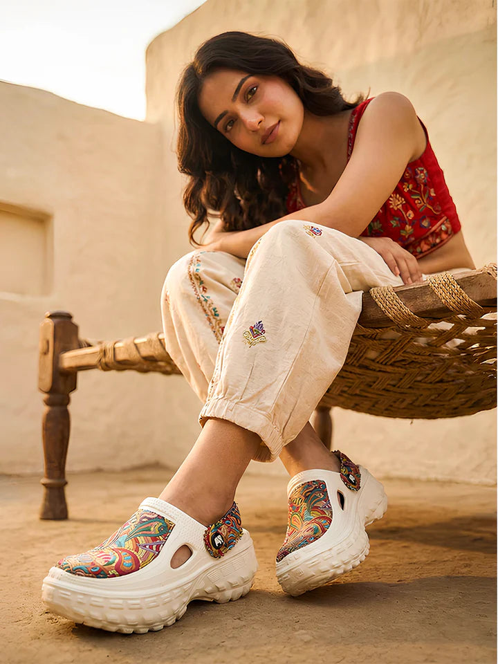 Lightweight Slip-On Casual Sandals
